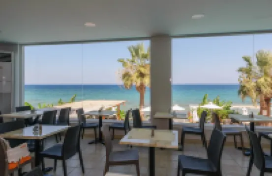 Belussi Beach Hotel & Suites