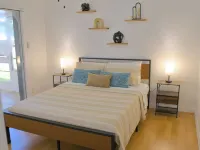 Charming 3-bedroom house with Pool & AC & WiFi in fantastic Port St. Lucie