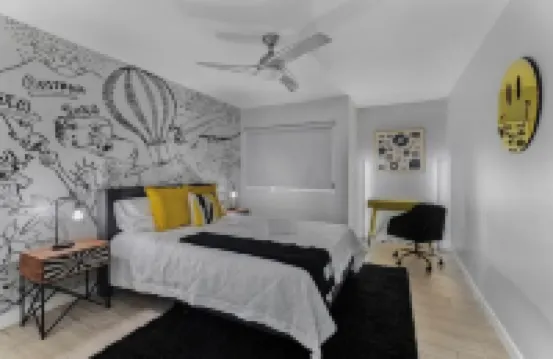 Modern, stylish condo in Sun Devil Country