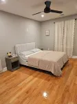 Deluxe Aparment Spacious 3-bedroom apartment with WiFi, AC in nice Elizabeth - 3 ดาว