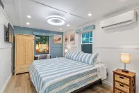 Pelican's Nest: by Downtown /Beach /Airport /Base