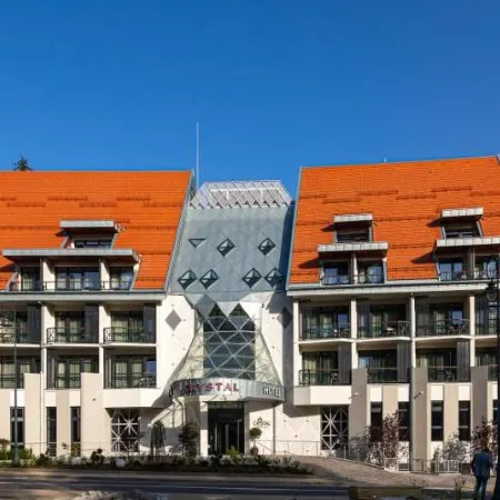 HOTEL CRYSTAL