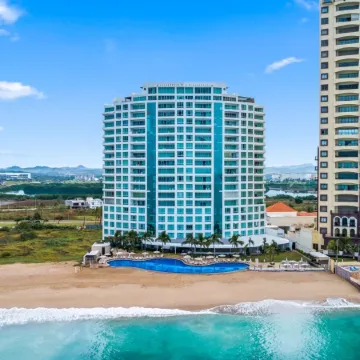 Park Royal Beach Mazatlán