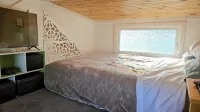 R & R's Modern Retreat