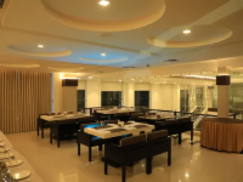 RAS住宅 貢伯戈訥姆酒店