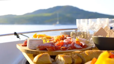 Intense Boutik-Hôtel