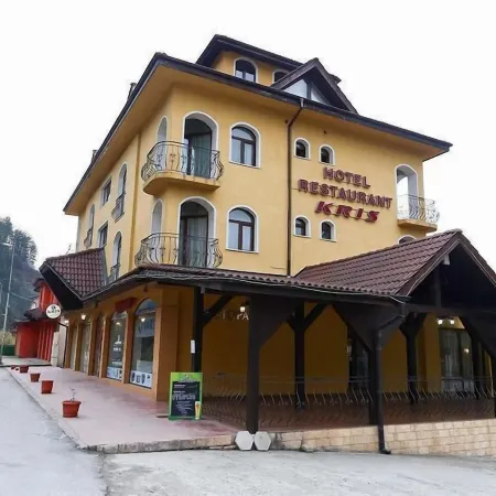 Kris Hotel