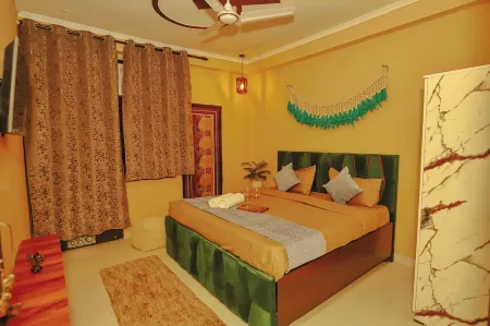 Roomshala 096 Hotel Elite 29