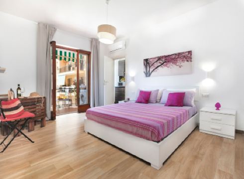 Estate4Home - Sofia Flora