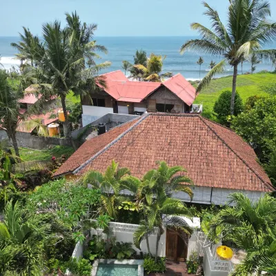 Rumah Senang - Walk to Beach Các khách sạn gần Bãi biển Balian