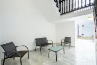153 Luna by Stay with Bear - Apartments