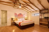 คาซา อันดินา สแตนดาร์ด อายากูโช โรงแรมใน