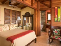 Peaceful, luxury villa with breathtaking views of Coral Bay and the BVIs Hotels in Coral Bay