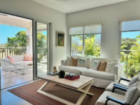 Elegant 3-bedroom apartment