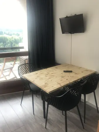 Studio at the foot of the slopes Отели рядом с достопримечательностью «Espace Villard de Lans Correncon»