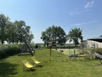 Rust en Ruimte in een Knusse Cottage aan de Lek Naast Werk aan het Spoel