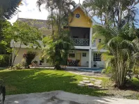 Private villa apartment with pool and within 15 minute walk to 3 beaches. Hotels in 