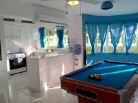 Villa Belvedere; Play Pool at The Beach!,  Sleeps 8. Chef Available