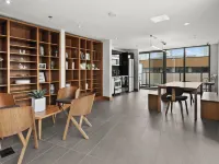 Globalstay. Downtown Calgary Apartments. Free Parking Hotels near Lougheed House