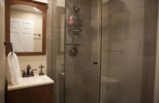 Lake House with Sauna, kayaks, S.U.Ps, snorkeling sets and boat parking