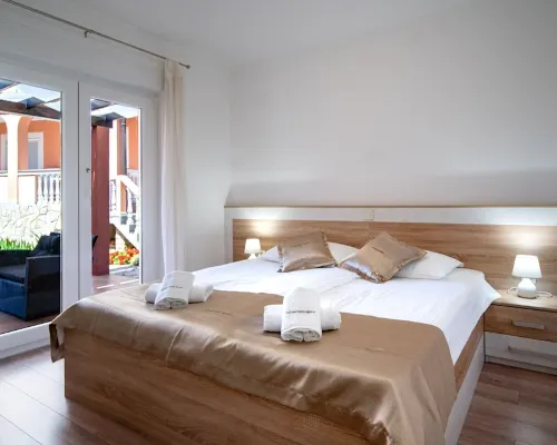 Vacation apartment A Hotels in Lopar