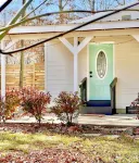 Wine and Wedding Mountain Getaway at Arborview - 5 minutes from Downtown