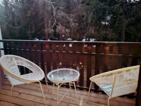 Warm and cozy studio, completely renovated in 2019, Ideal for a couple Отели рядом с достопримечательностью «Мер-де-Глас»