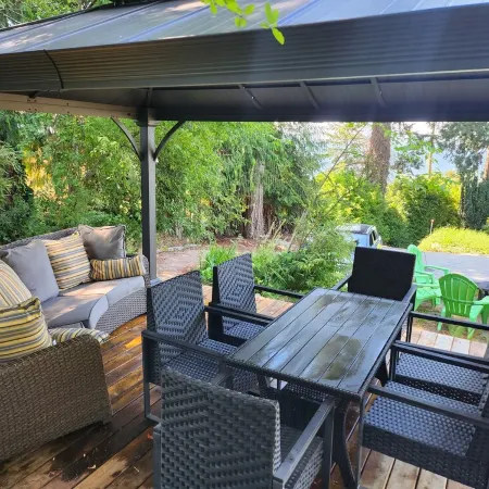 Very Relaxing 3bdr 2bth Home with Gorgeous View