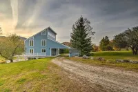 Killington Home w/ Hot Tub, Mtn Views & Updates!