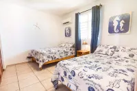 Seahorse Suite – Stunning Caribbean Views , Covered Terrace & Family Friendly!