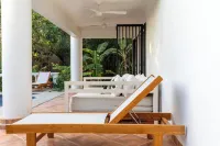 Tres Vistas #1 Enjoy the Shared Pool and Jungle Views in Pelada!