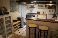 Stylish living under thatch