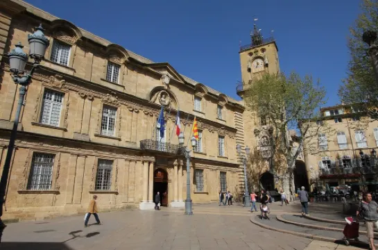 Charming apartment downtown Aix en Provence - Opportunities to seize