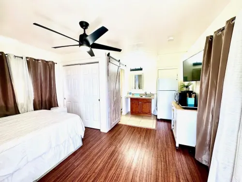 Mountain and ocean views -5 minutes from the PCC Hotels in Hauula