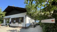 Ferienhaus Seeröschen - Gesamte Unterkunft Mec's Barcafe 주변 호텔