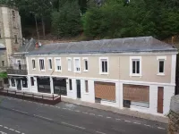 Spacious apartment in the heart of Saint-Nectaire Hotels in Saint-Nectaire