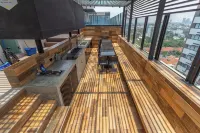 Arte Vibe: Cozy and technological apartment with great views