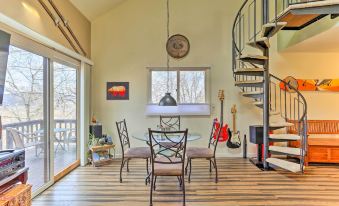 Mountain Creek Condo w/ Grill: Walk to Lifts!