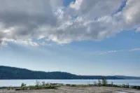 Modern Hastings-on-Hudson Home Near River!