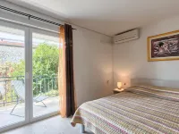 Villa Andi Terrace, Wi-fi, dishwasher, washing machine, parking, 3 min beach Hotels in Peroj