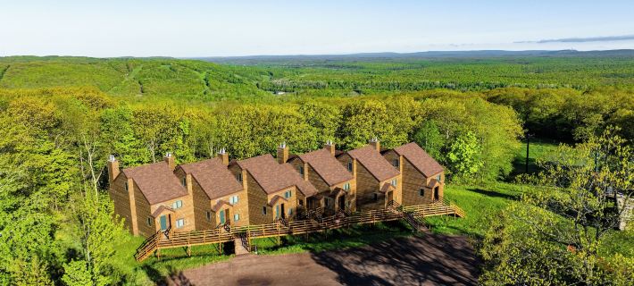Snowriver Mountain Resort Hotels in Gogebic County