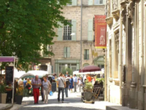 Le Molière - Historical stone house in old Pézenas 佩茲納斯酒店