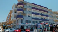 Medusa Apartments - 2-Star