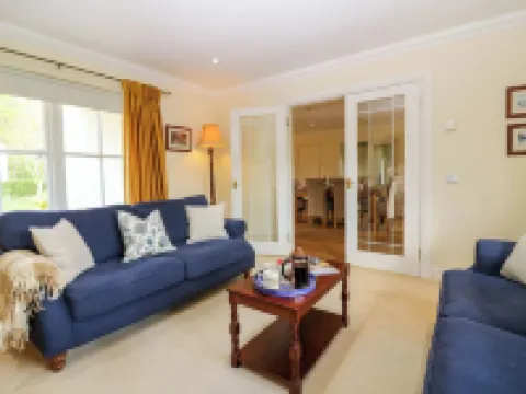 Runglee Hotels in Duns