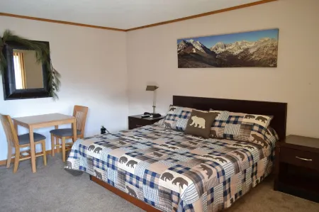 The Village Inn Motel and Restaurant