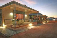 Streaky Bay Motel and Villas Hotels in Streaky Bay