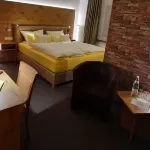 Waldgasthof Lorchenmühle UG Hotel dekat FC Wallenfels
