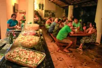 Hotel e Pousada Cumbuco Guesthouse - breakfast