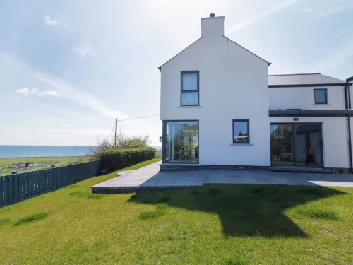 Sea and Sky Hotels in Kircubbin