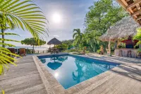 La Veranera Guest House - Pools
